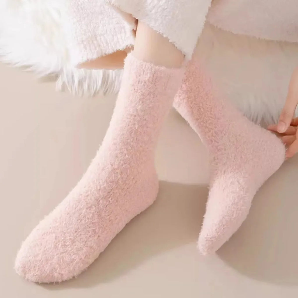 Polyester Elastane Fuzzy Crew Socks Set