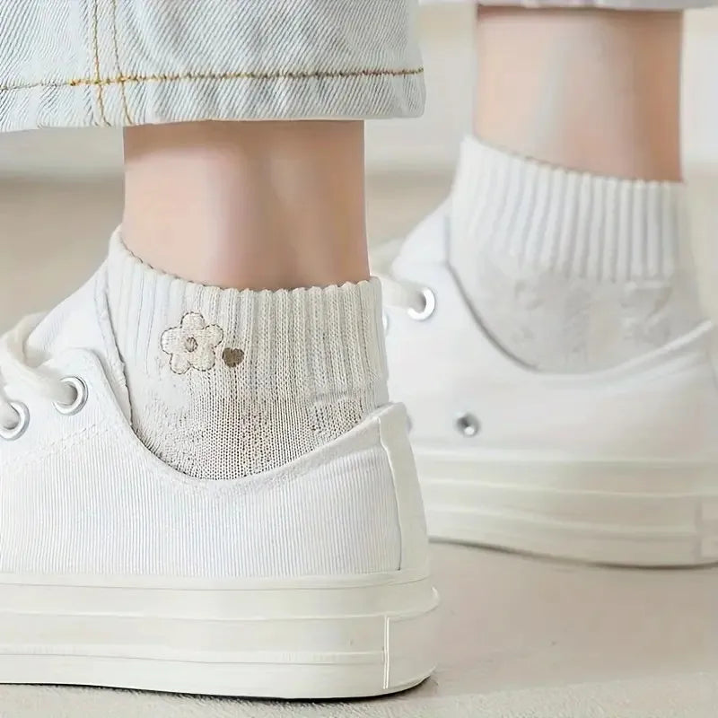Polyester Elastane Cartoon Print Low Tube Casual Ankle Socks