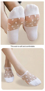 Polyester Elastane Polka Dot Low Tube Casual Women Socks