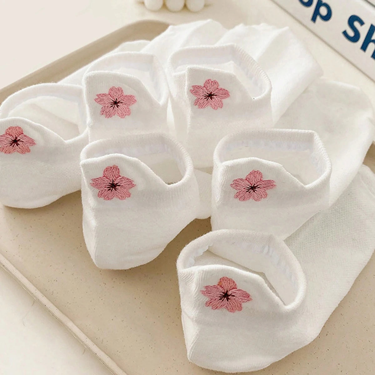 6 Pairs Polyester Ankle Socks with Floral Embroidery - 7