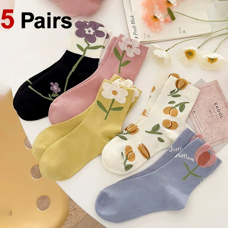 5 Pairs Women Floral Mid Tube Polyester Blend Casual Socks