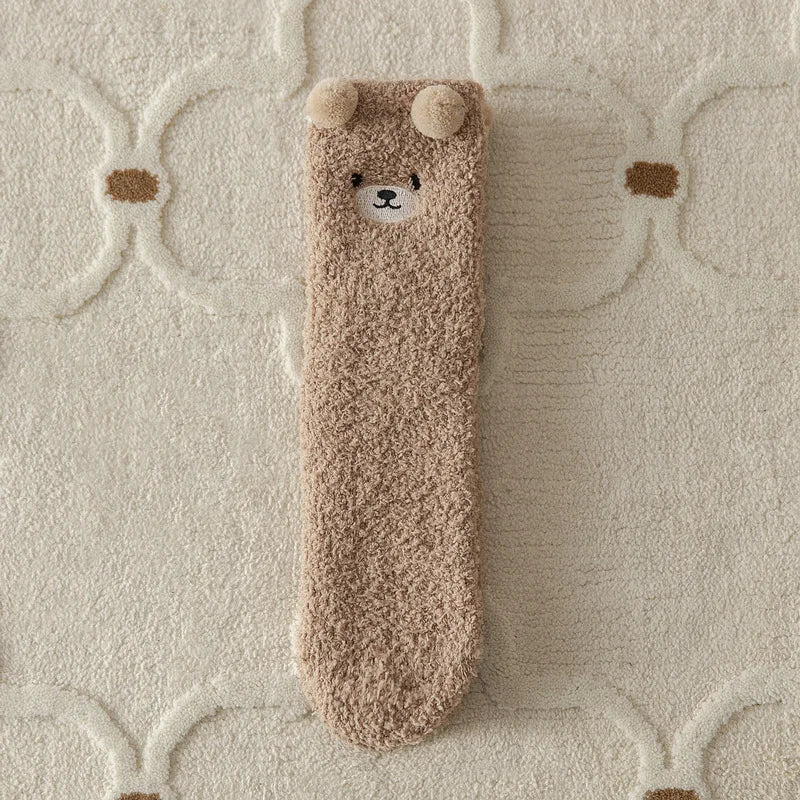 Polyester Blend Bear Cartoon Pattern Mid Tube Casual Socks