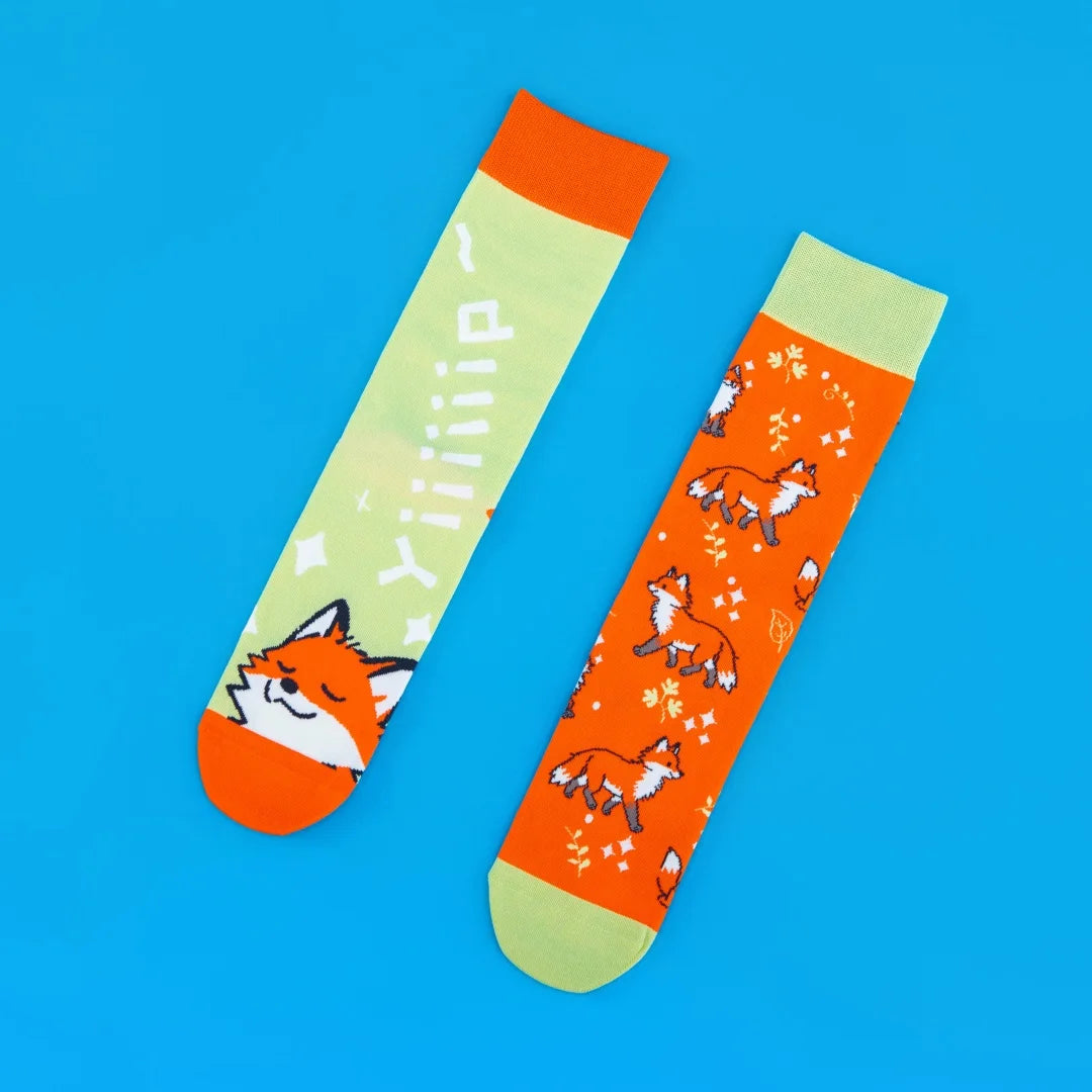 Cotton Blend Cartoon Fox Pattern Mid Calf Socks