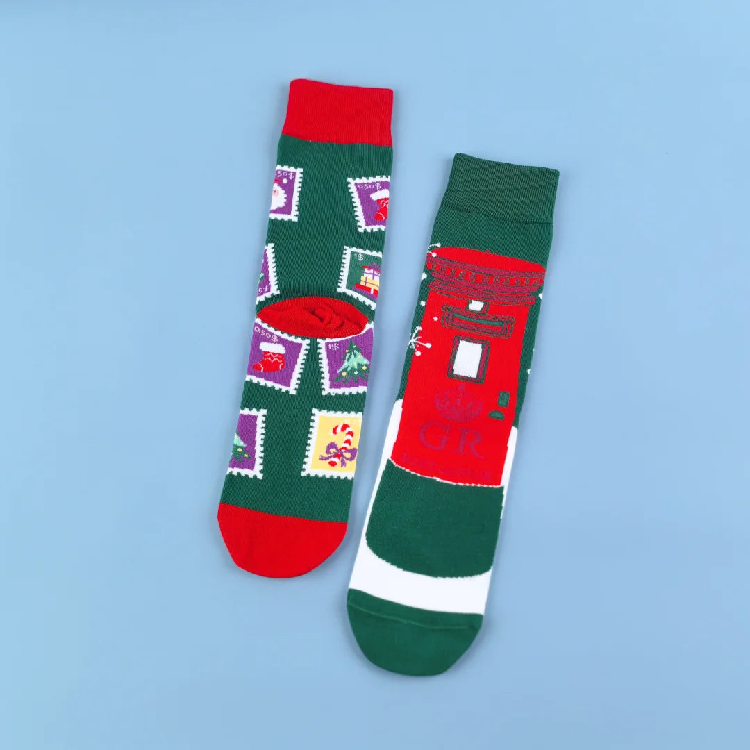 Cotton Blend Christmas Themed Mid Calf Unisex Socks - 2