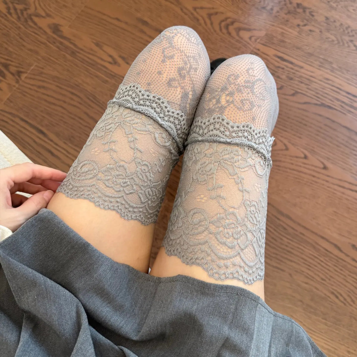 Floral Lace Over The Knee Stockings