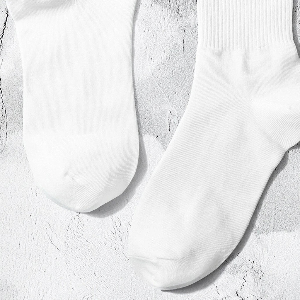 Polyester Elastane Women Crew Socks With Lettering
