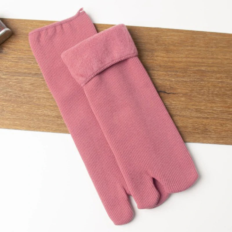 Thick Knit Two Toed Thermal Socks Mid Calf - 10