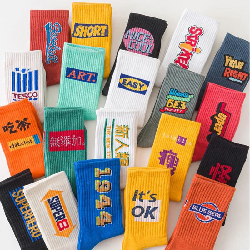 Cotton Blend Letter Printed Mid Tube Casual Crew Socks
