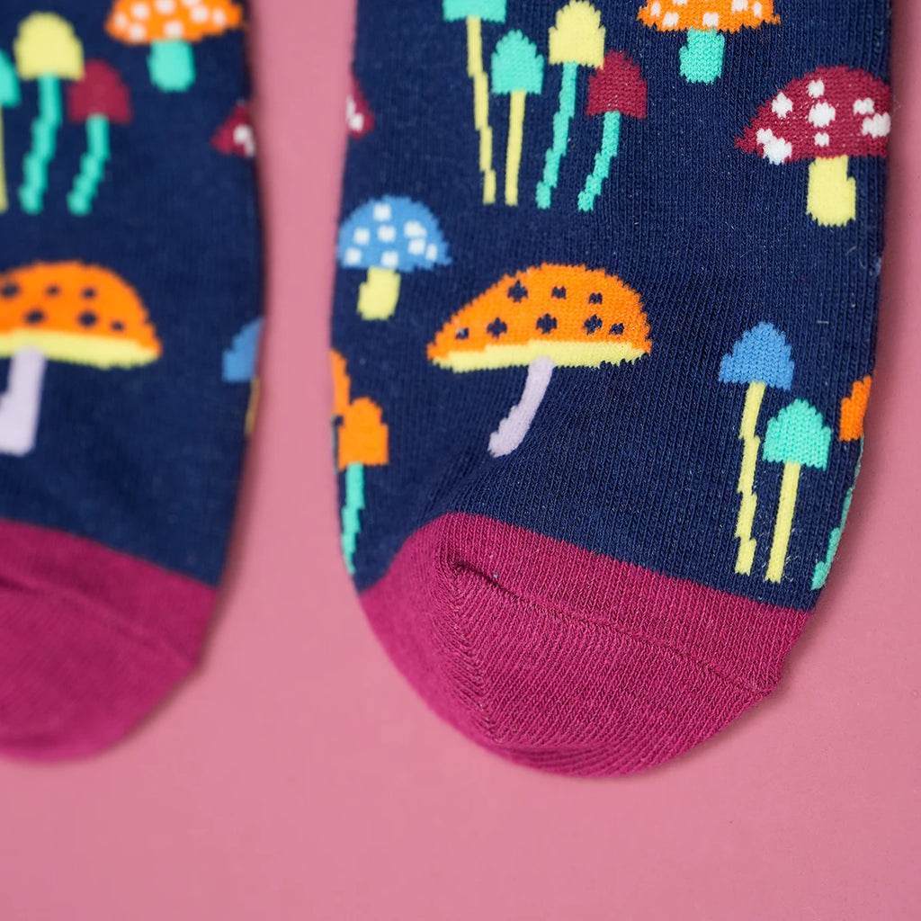 Colorful Mushroom Printed Cotton Blend Crew Socks