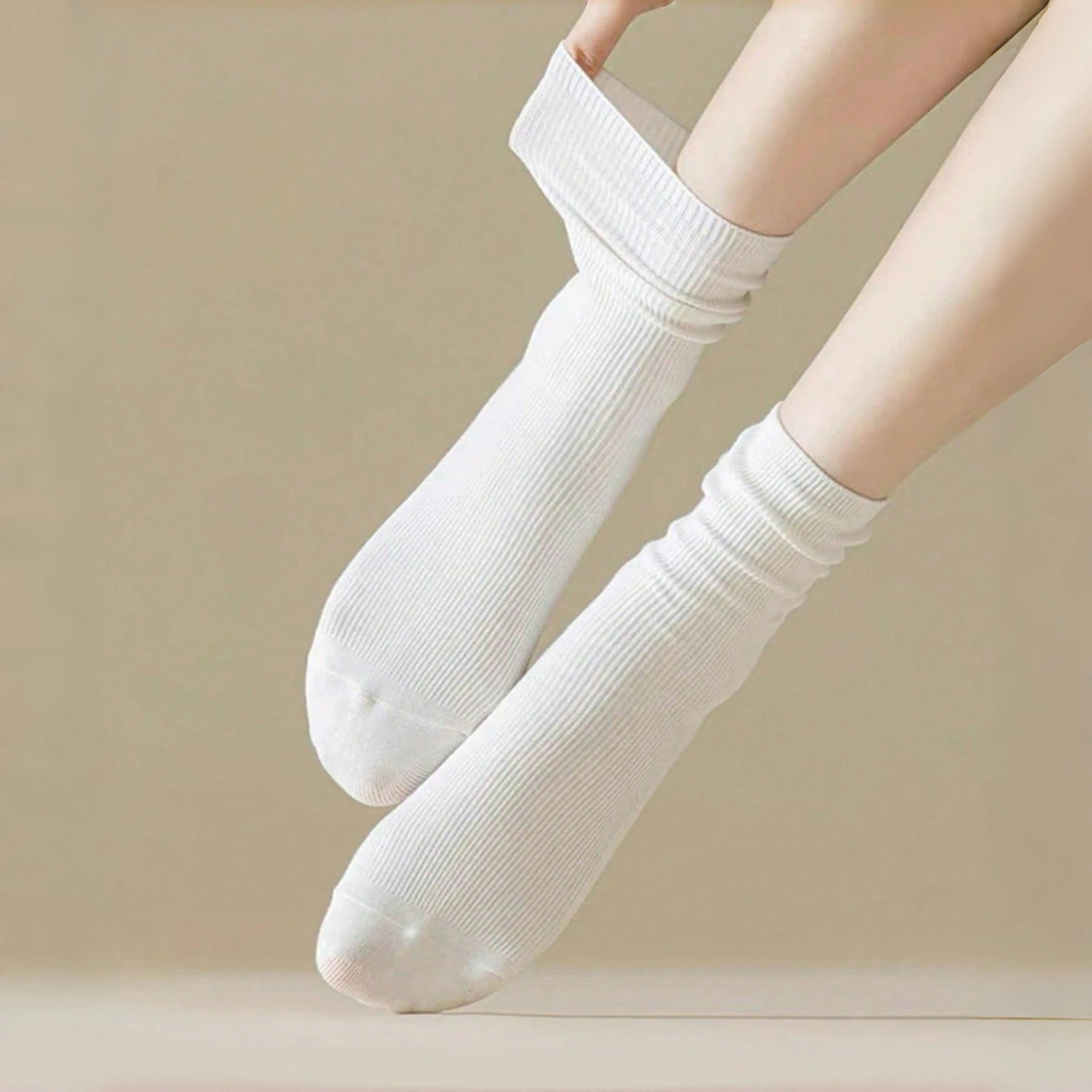 Polyester Elastane Women Mid Tube Casual Socks - 1