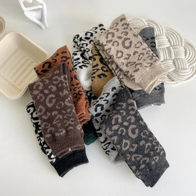 Thick Wool Leopard Print Thermal Socks for Women - 10