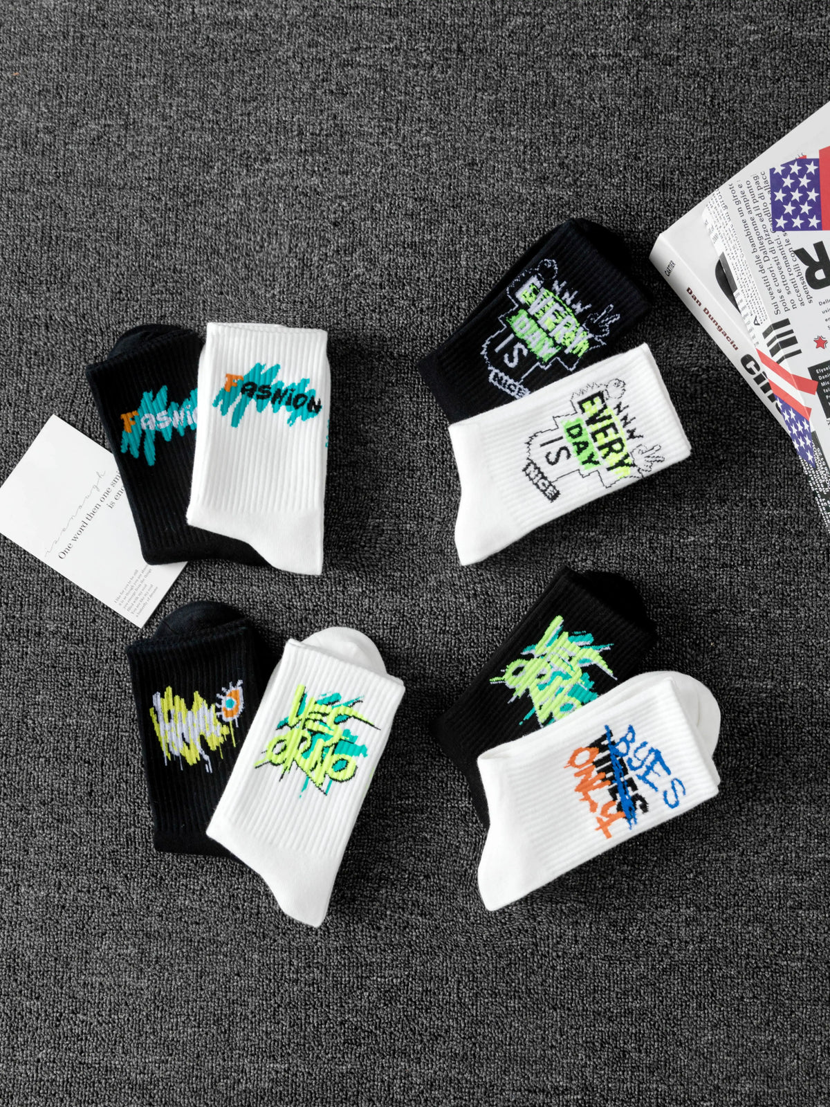 Polyester Elastane Mens Graffiti Crew Socks 10 Pairs