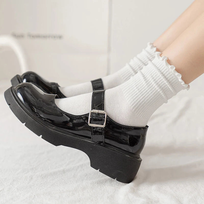 Polyester Elastane Ruffle Trim Mid Tube Socks for Women