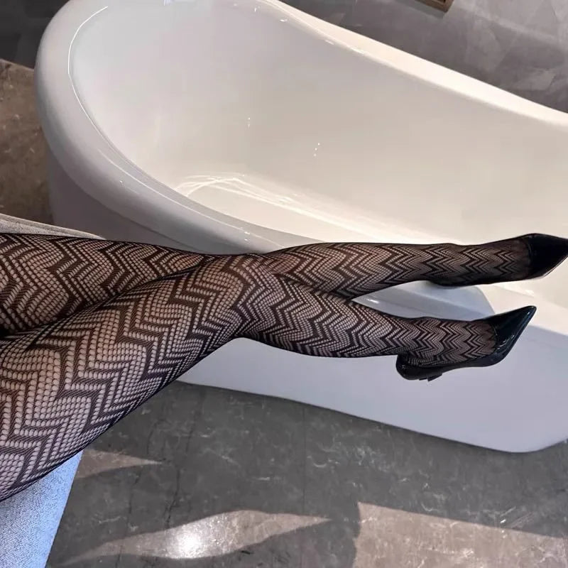 Nylon Fishnet Mesh Pantyhose Waved Pattern Stockings