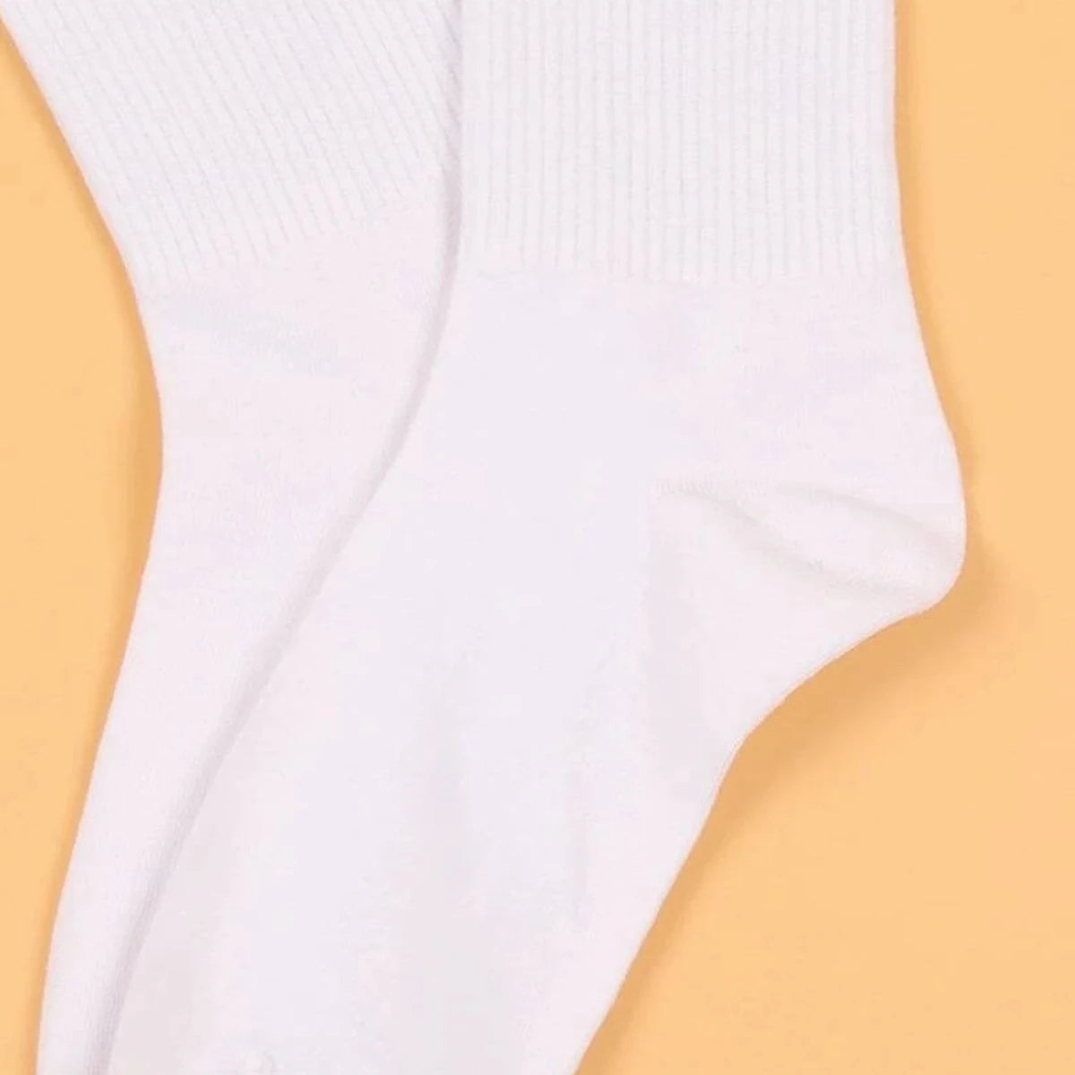 Polyester Elastane Heart Pattern Women Crew Socks