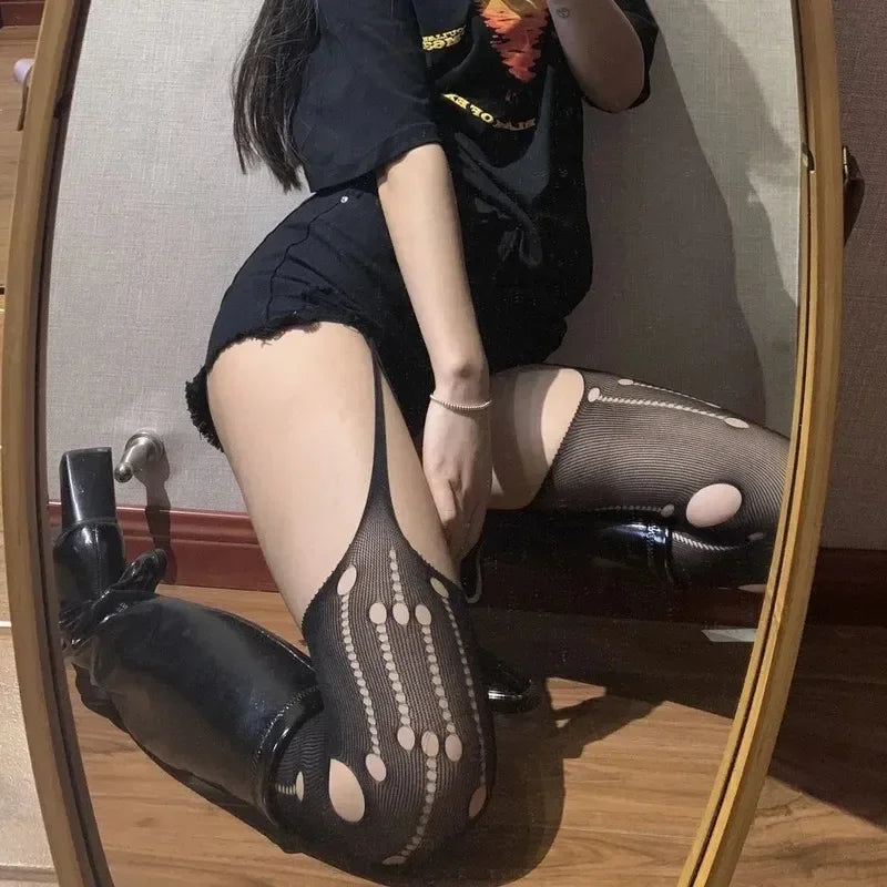 Nylon Striped Suspender Stockings for Women