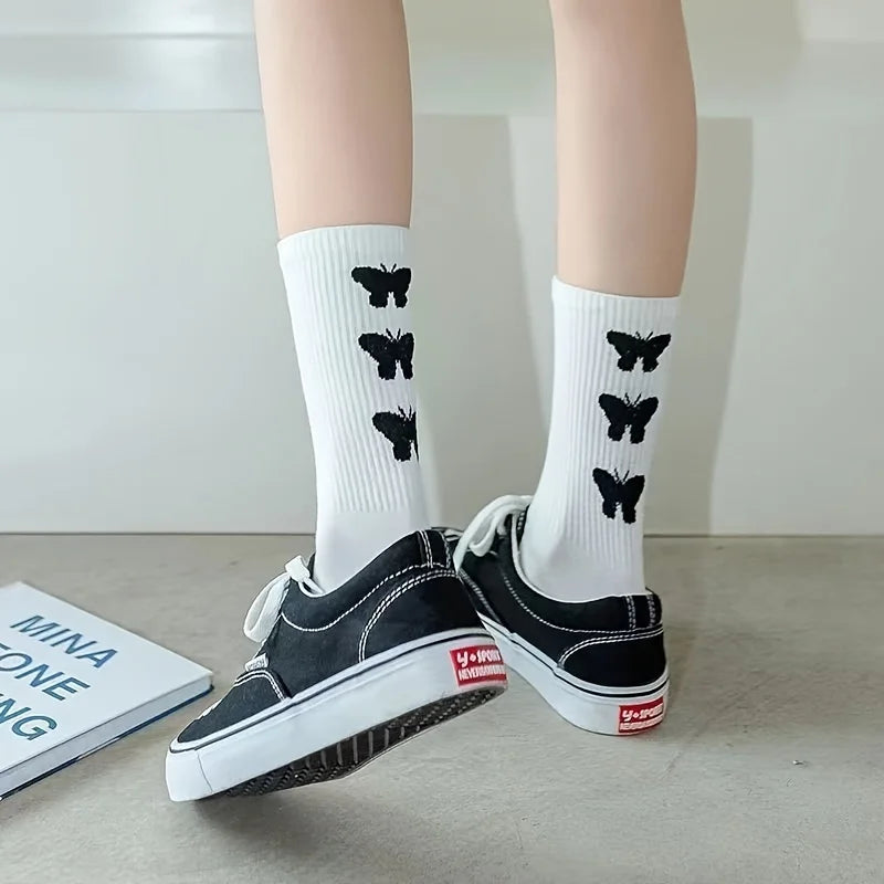 Butterfly Pattern Mid Length Polyester Elastane Socks Set