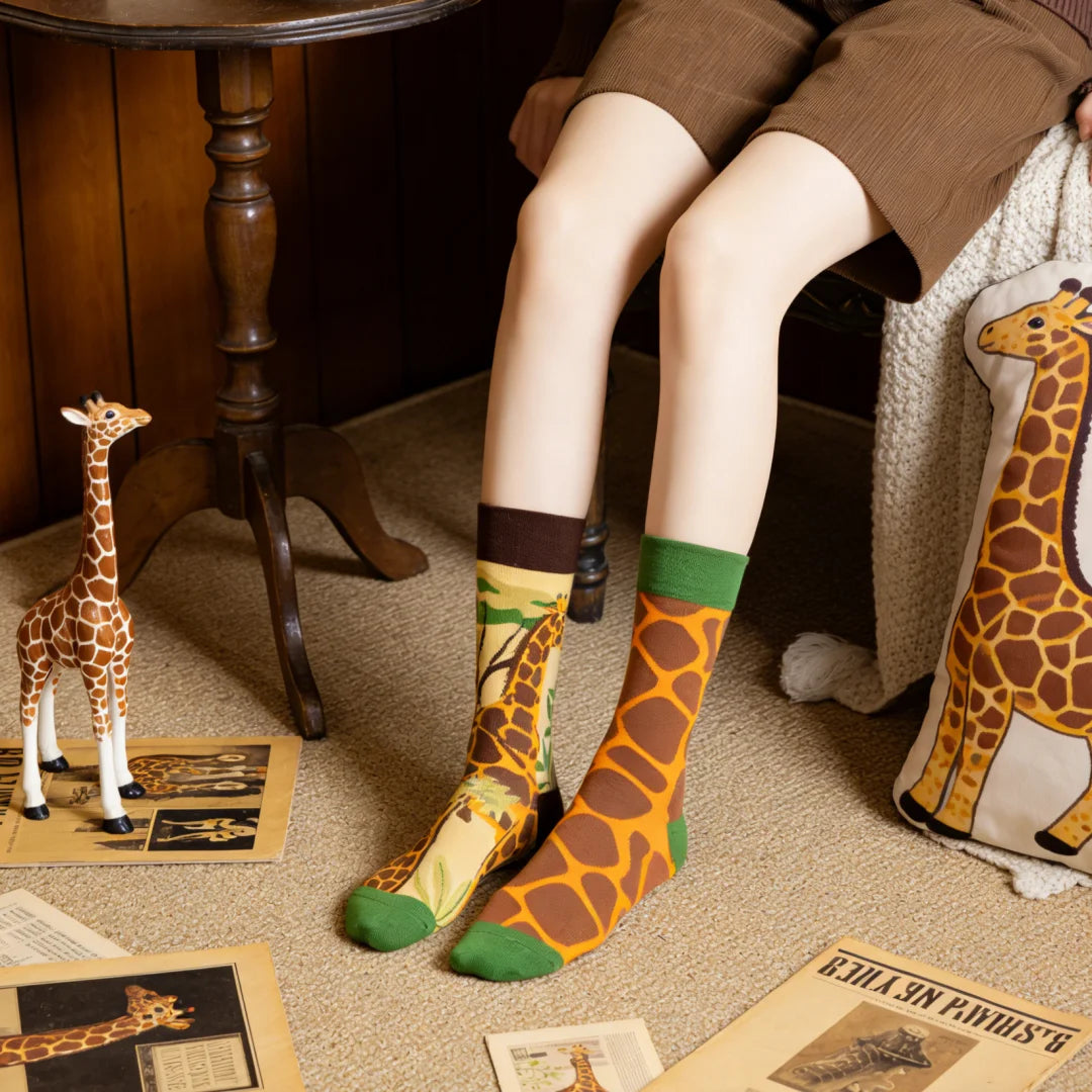 Cotton Blend Giraffe Print Mid Tube Socks