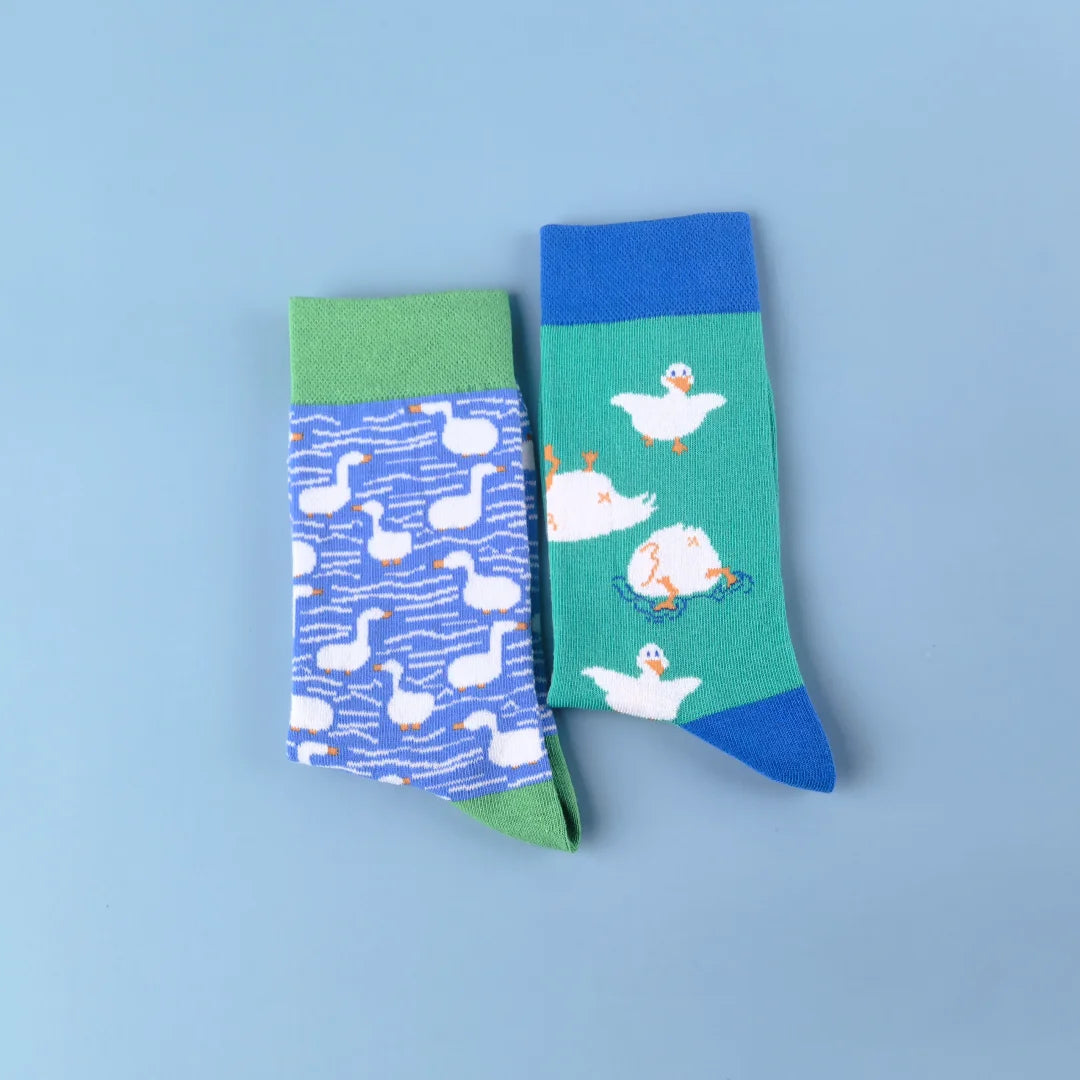Cotton Blend Mid Calf Duck Pattern Casual Socks - 5