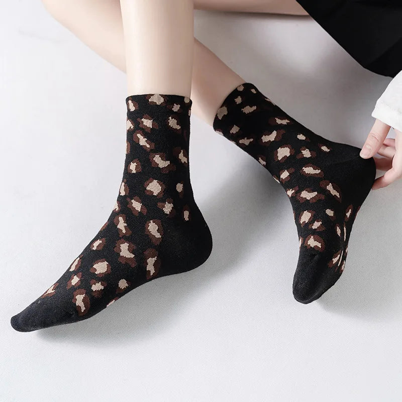 Polyester Elastane Leopard Print Casual Crew Socks