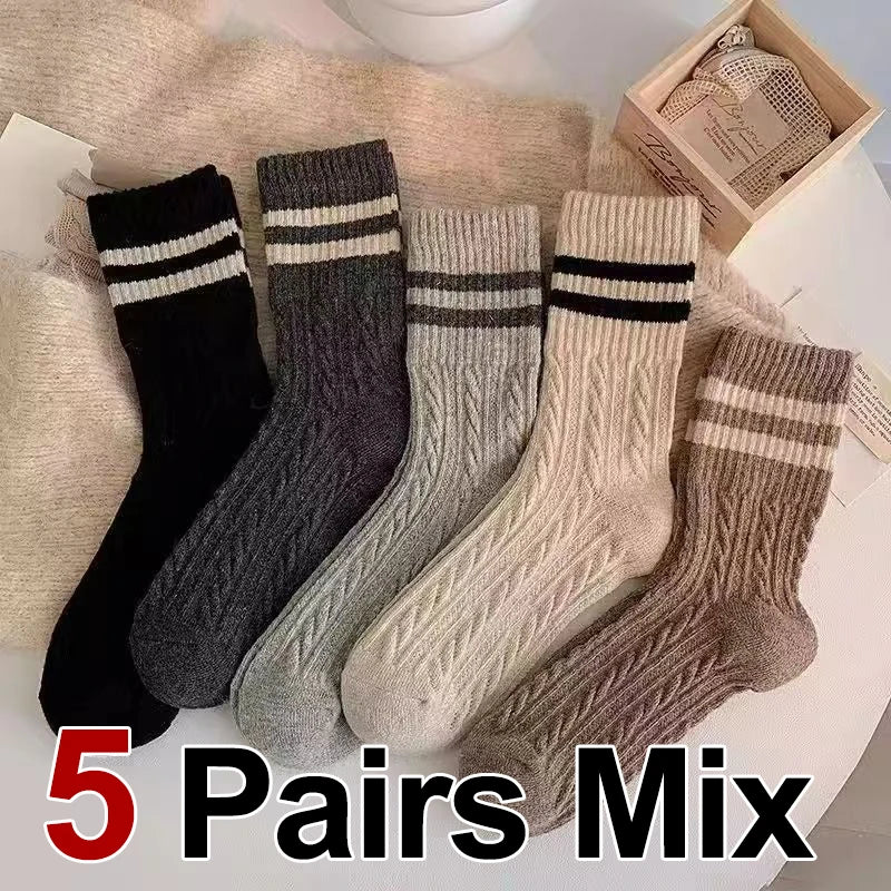 Polyester Elastane Striped Mid Tube Socks