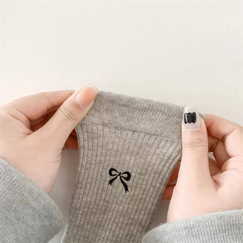 Polyester Blend Butterfly Pattern Casual Mid Length Socks 5 Pack