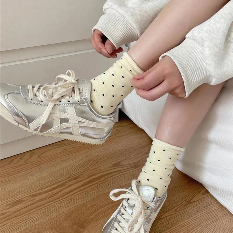 Polyester Elastane Polka Dot Mid Tube Casual Socks