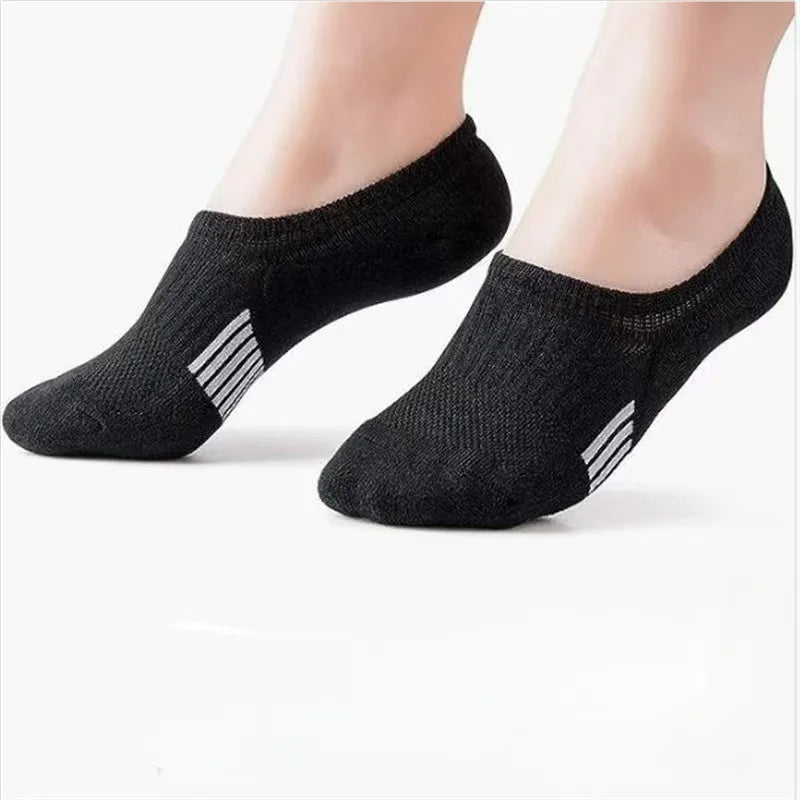 Breathable Polyester Invisible Ankle Socks for Women