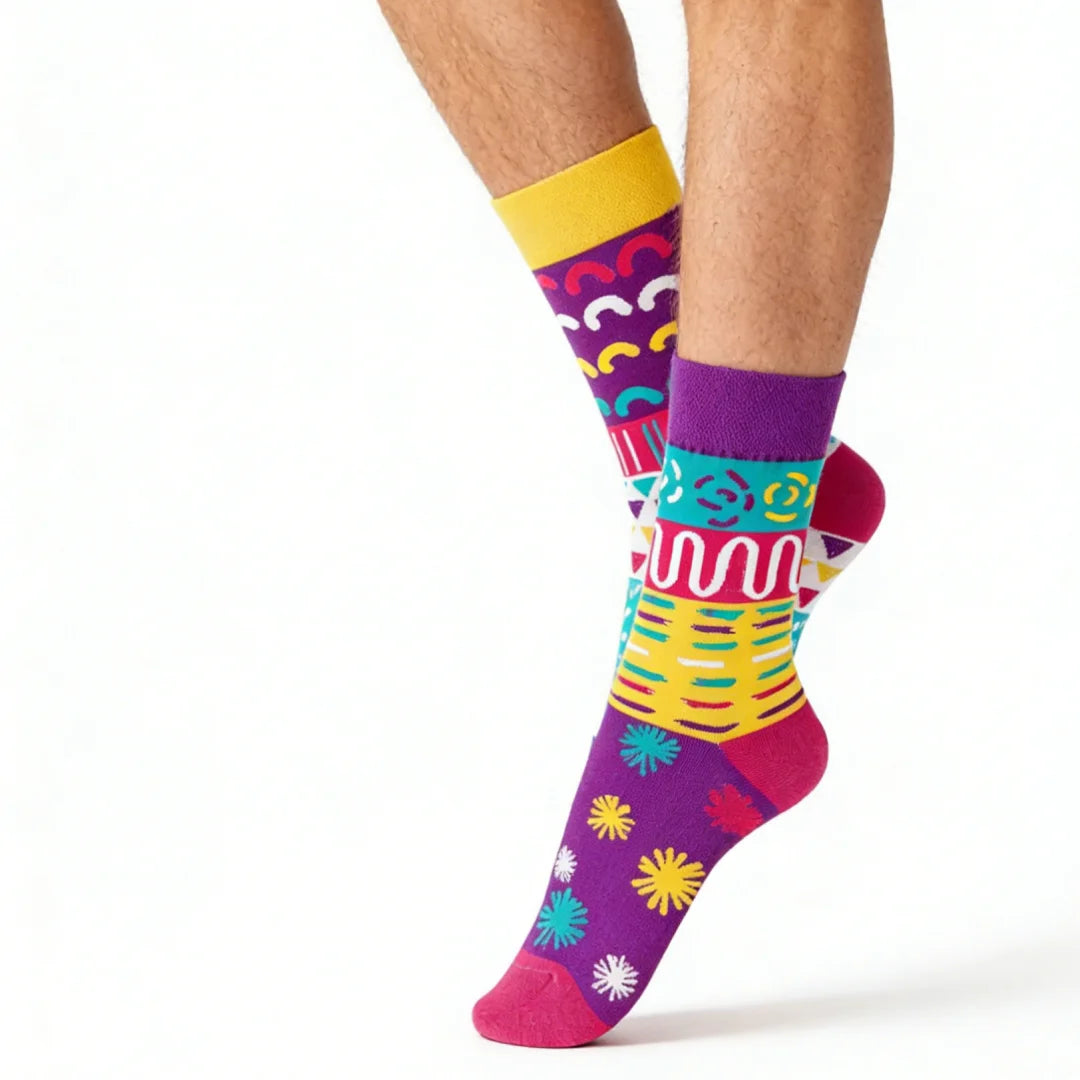 Cotton Blend Geometric Pattern Mid Calf Unisex Socks - 3