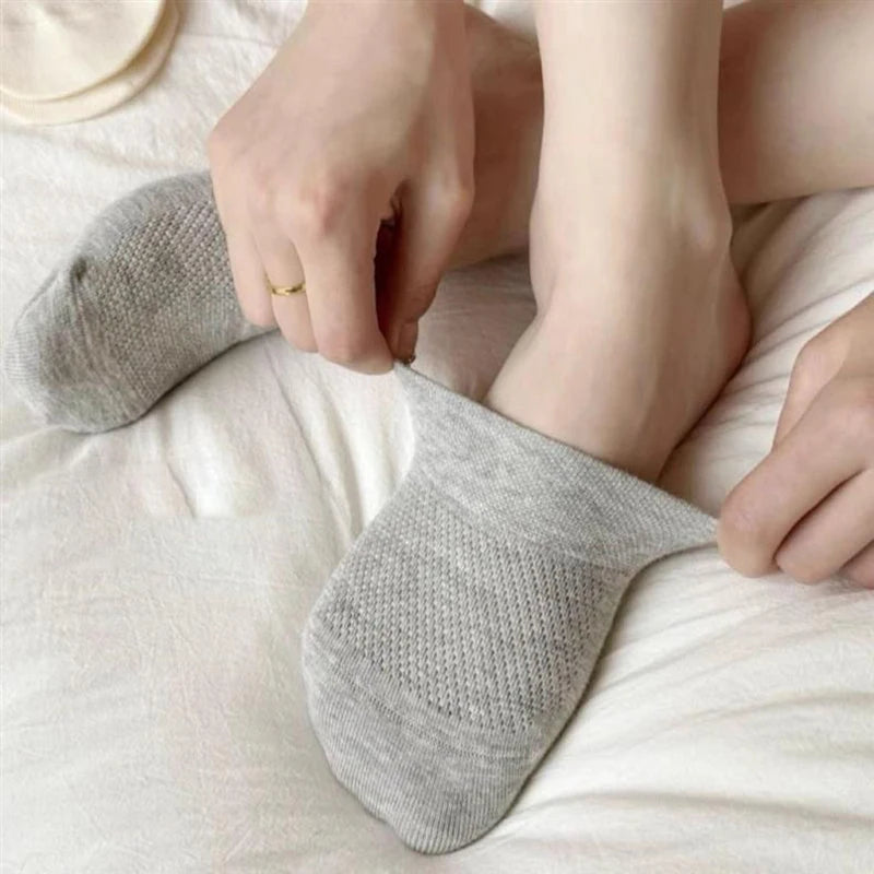 Polyester Elastane Women Half Forefoot Invisible Socks