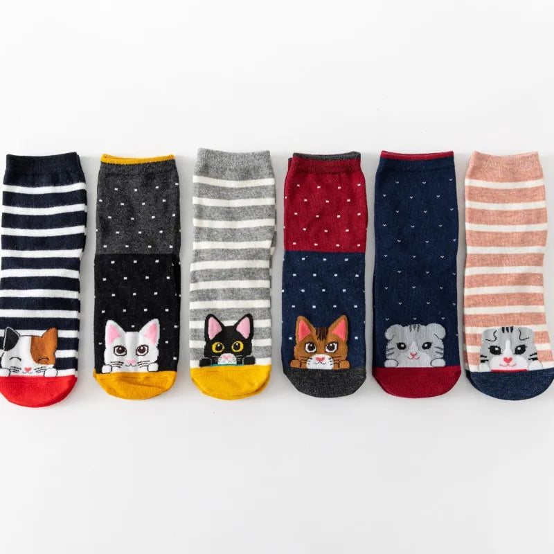 Cotton Blend Cat Pattern Casual Crew Socks for Women