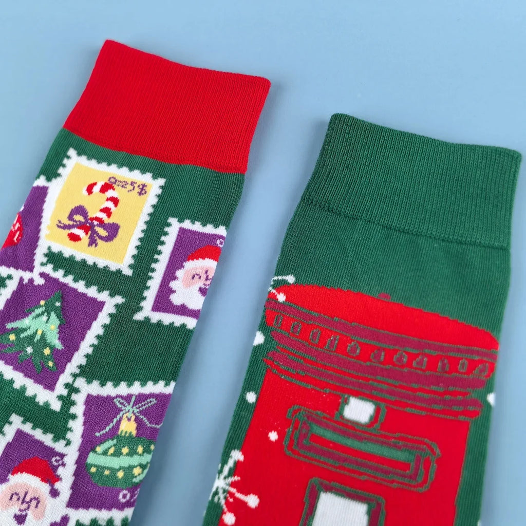 Cotton Blend Christmas Themed Mid Calf Unisex Socks