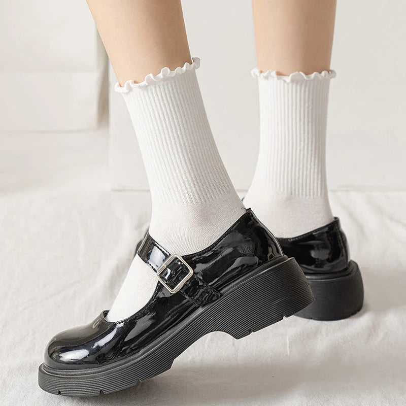 Polyester Elastane Ruffle Trim Mid Tube Socks for Women