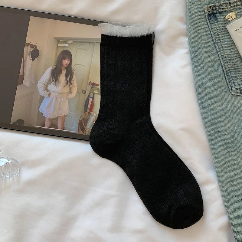 4 Pairs Polyester Elastane Lace Edge Mid Tube Socks