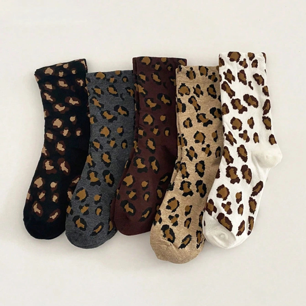 Polyester Elastane Leopard Print Casual Crew Socks