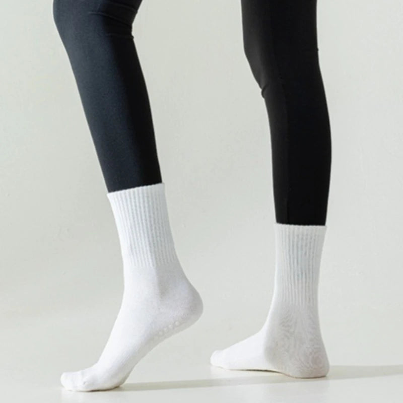 Cotton Polyester Non Slip Yoga Pilates Fitness Mid Tube Socks