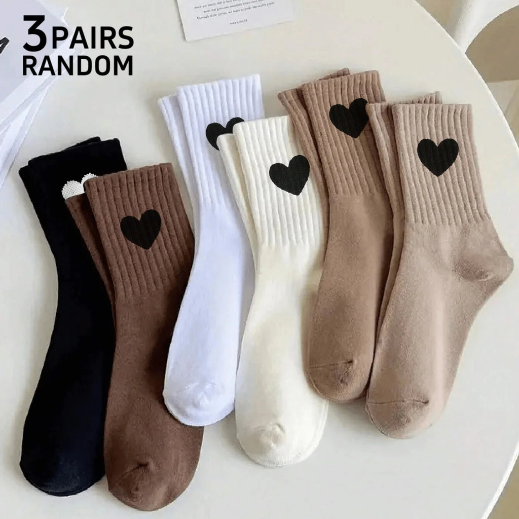 Polyester Elastane Heart Pattern Mid Tube Casual Socks
