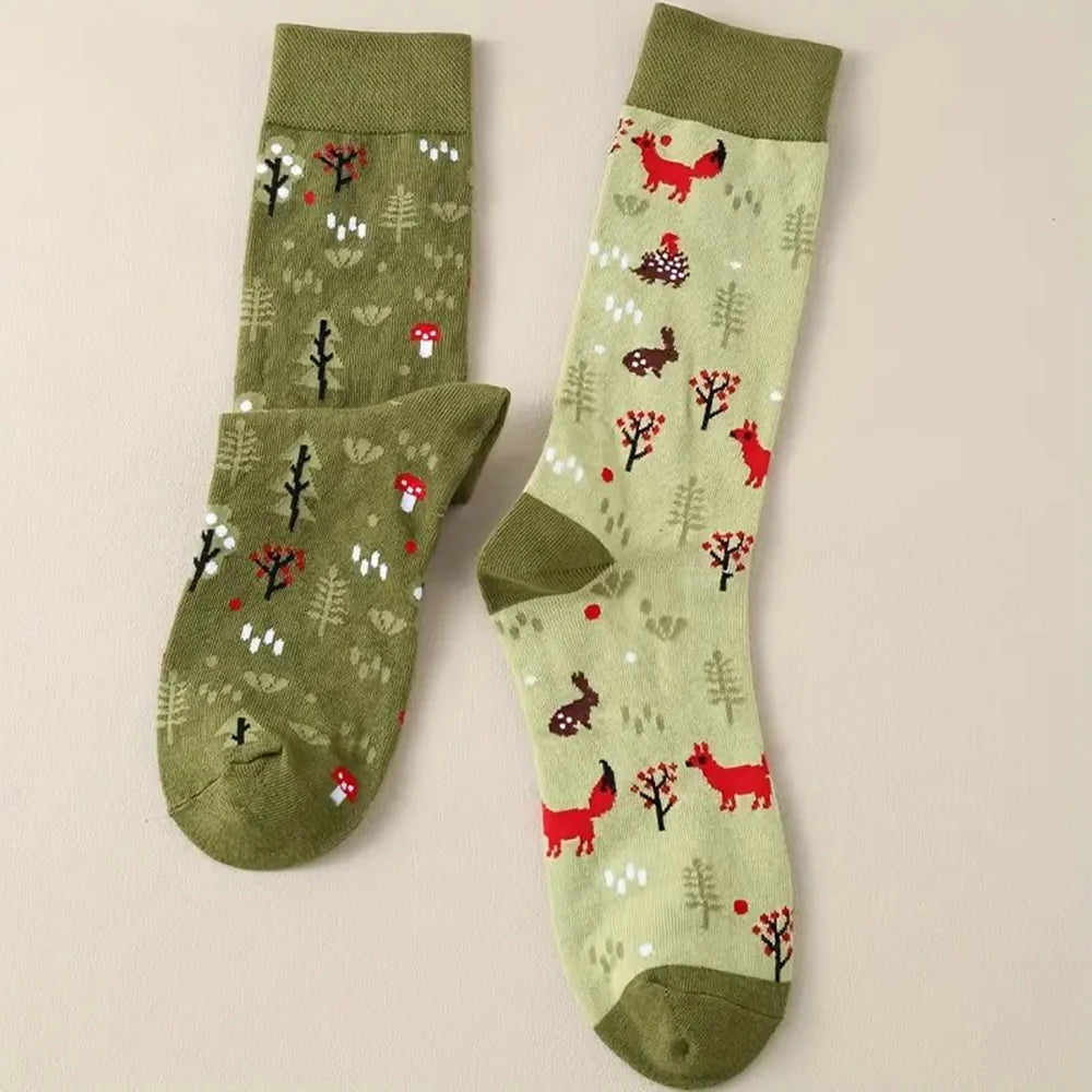 Cotton Blend Mid Tube Animal Pattern Casual Socks