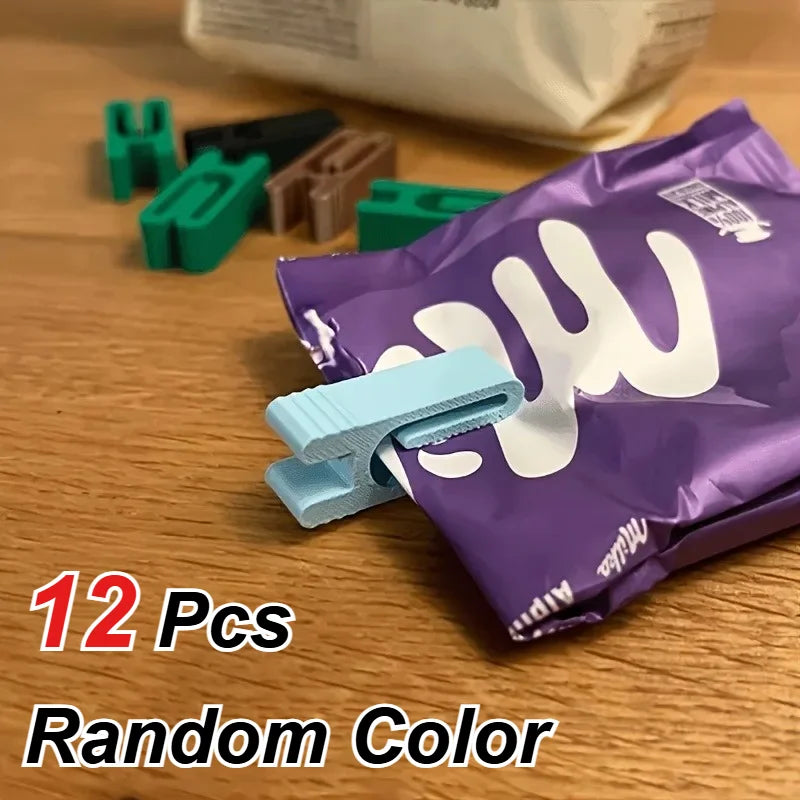 12 Piece Plastic Food Bag Sealing Clips for Kitchen Storage