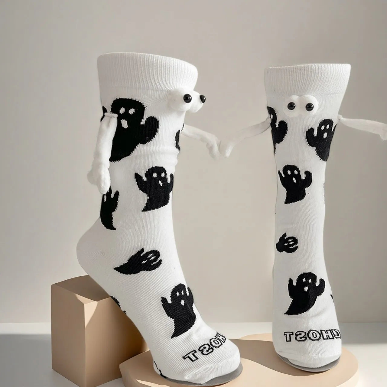 Cotton Ghost Design Magnetic Hand Holding Crew Socks - 13