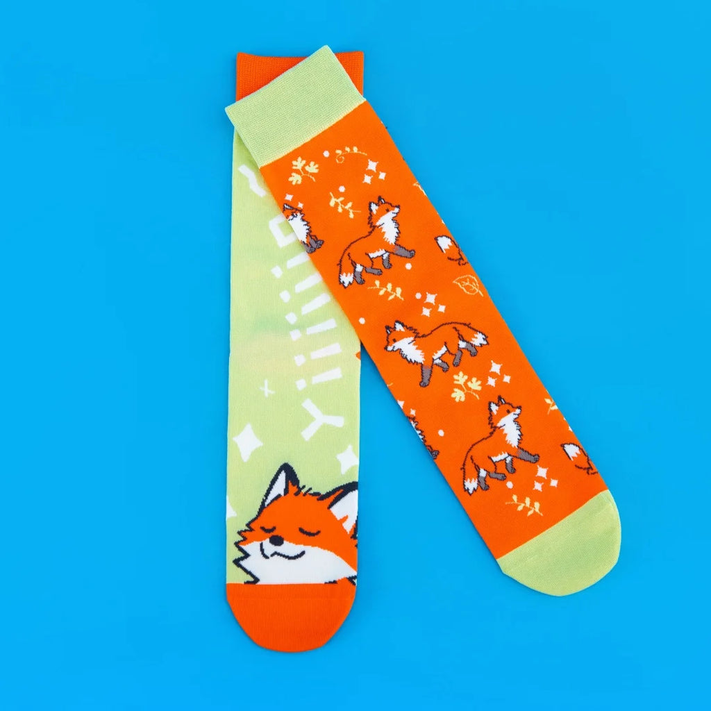 Cotton Blend Cartoon Fox Pattern Mid Calf Socks