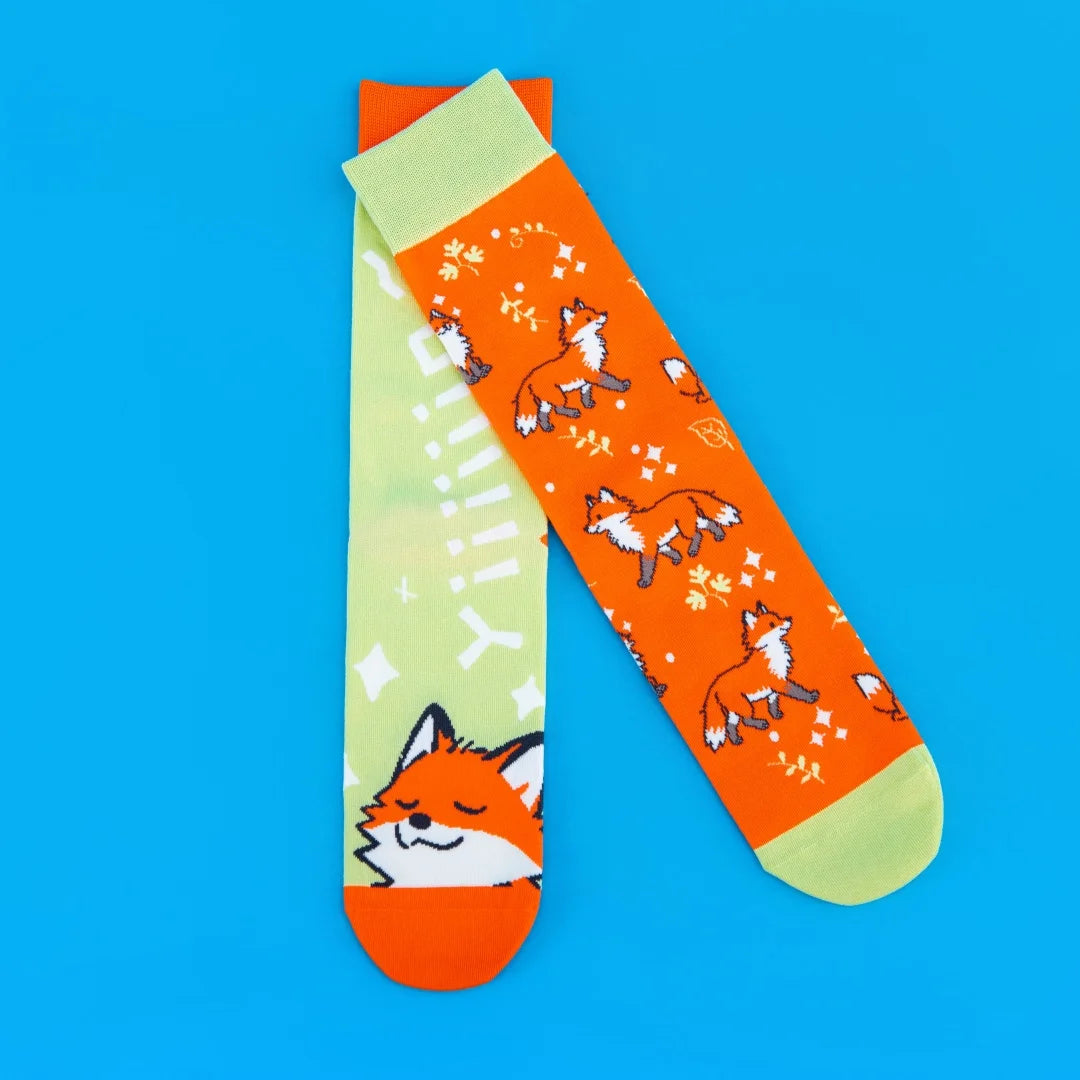 Cotton Blend Cartoon Fox Pattern Mid Calf Socks