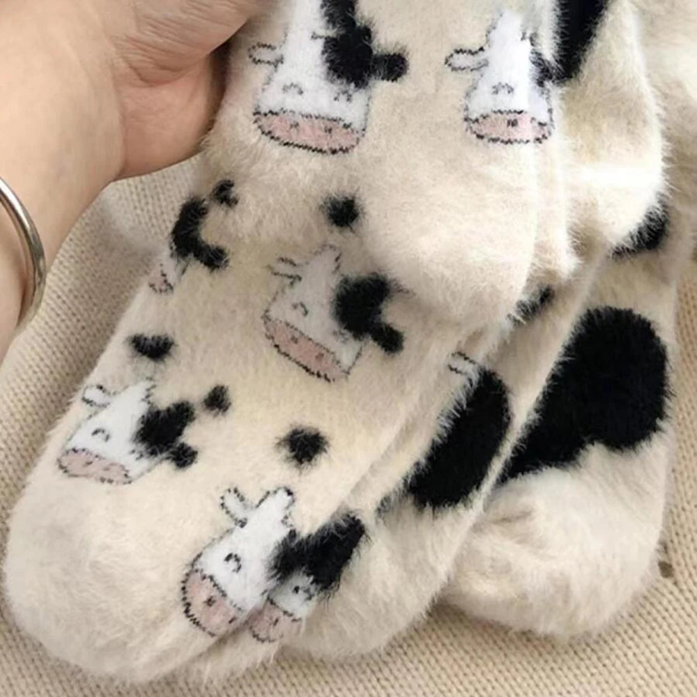 Polyester Elastane Cow Pattern Plush Socks - 4