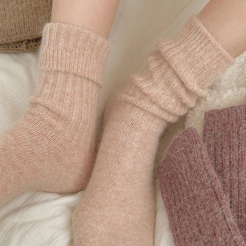 Polyester Elastane Warm Winter Mid Tube Socks