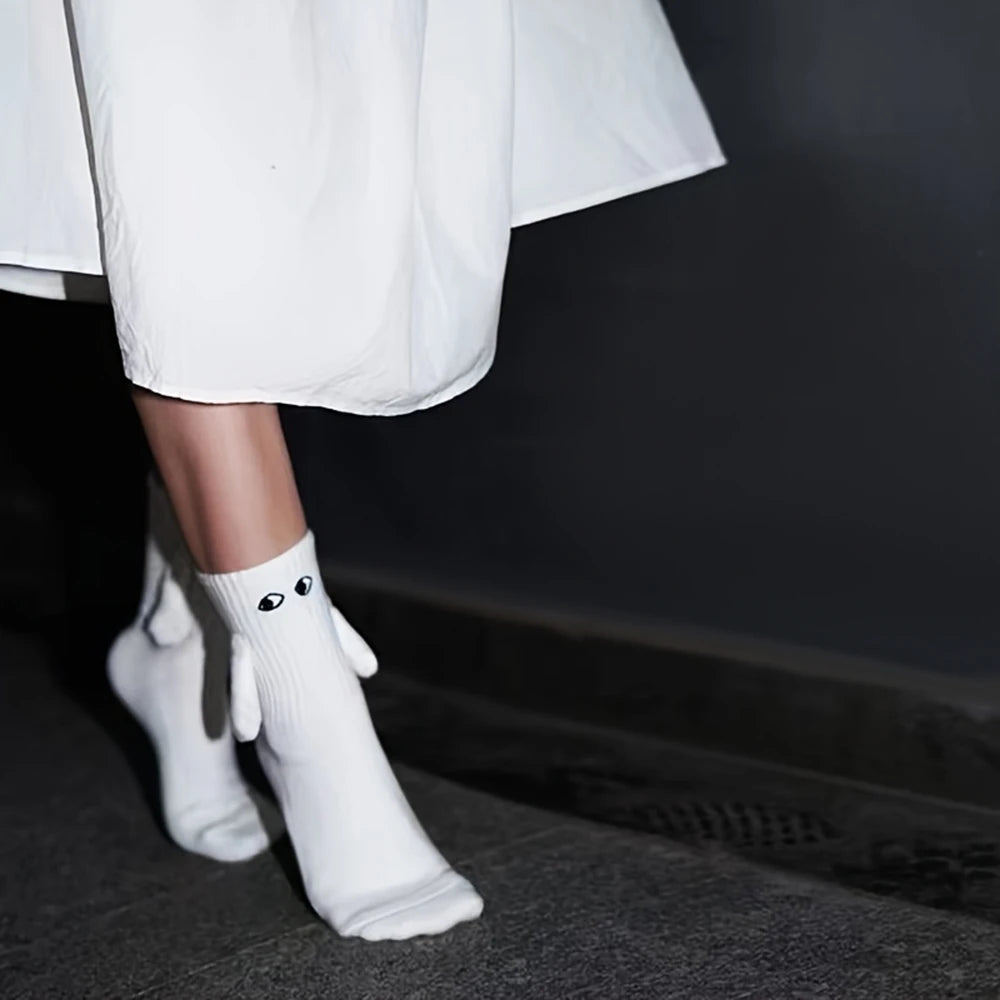 Magnetic Cartoon Eye Mid Tube Couple Socks - 5