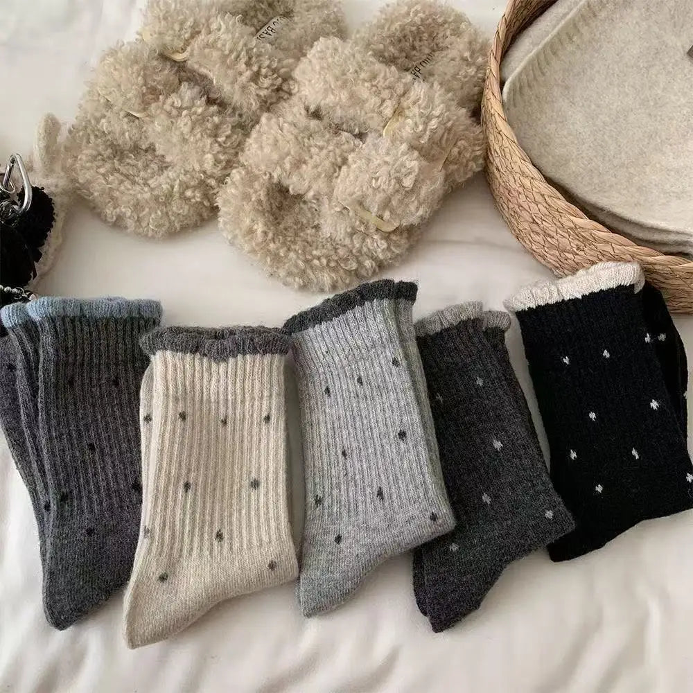 Polyester Elastane Polka Dot Mid Tube Casual Socks - 6