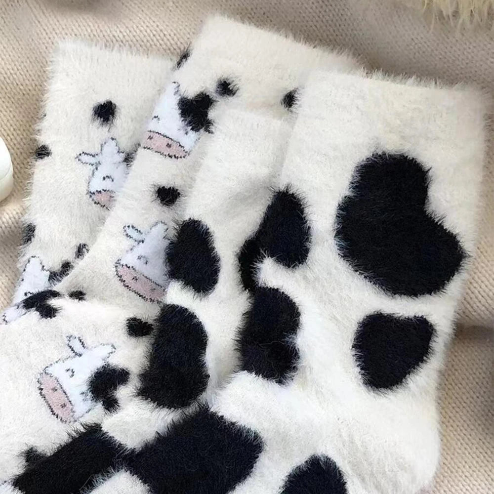 Polyester Elastane Cow Pattern Plush Socks