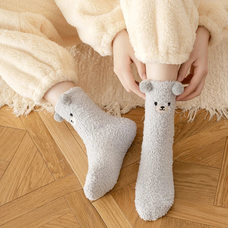 Polyester Blend Bear Cartoon Pattern Mid Tube Casual Socks - 9