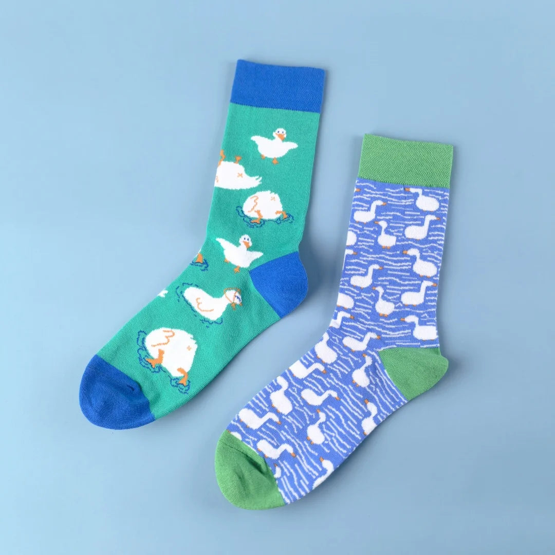 Cotton Blend Mid Calf Duck Pattern Casual Socks