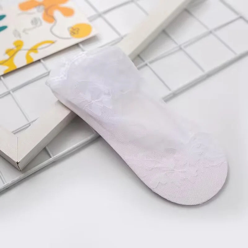 Floral Lace Low Tube Womens Socks